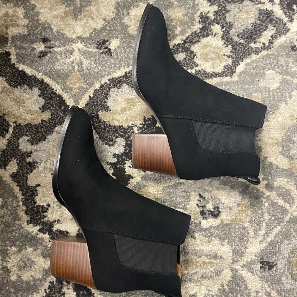 J. Crew Factory Rory microsuede heeled boots Item AR845 - Picture 5 of 10